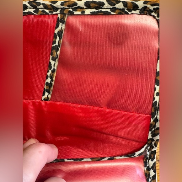 NWOT Travelon Purse Womens Leopard Print Expandable Compact Crossbody Bag - Picture 5 of 9